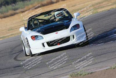 media/Sep-17-2023-Speed Ventures (Sun) [[7e780ba612]]/Green/Session 1 (Grapevine)/
